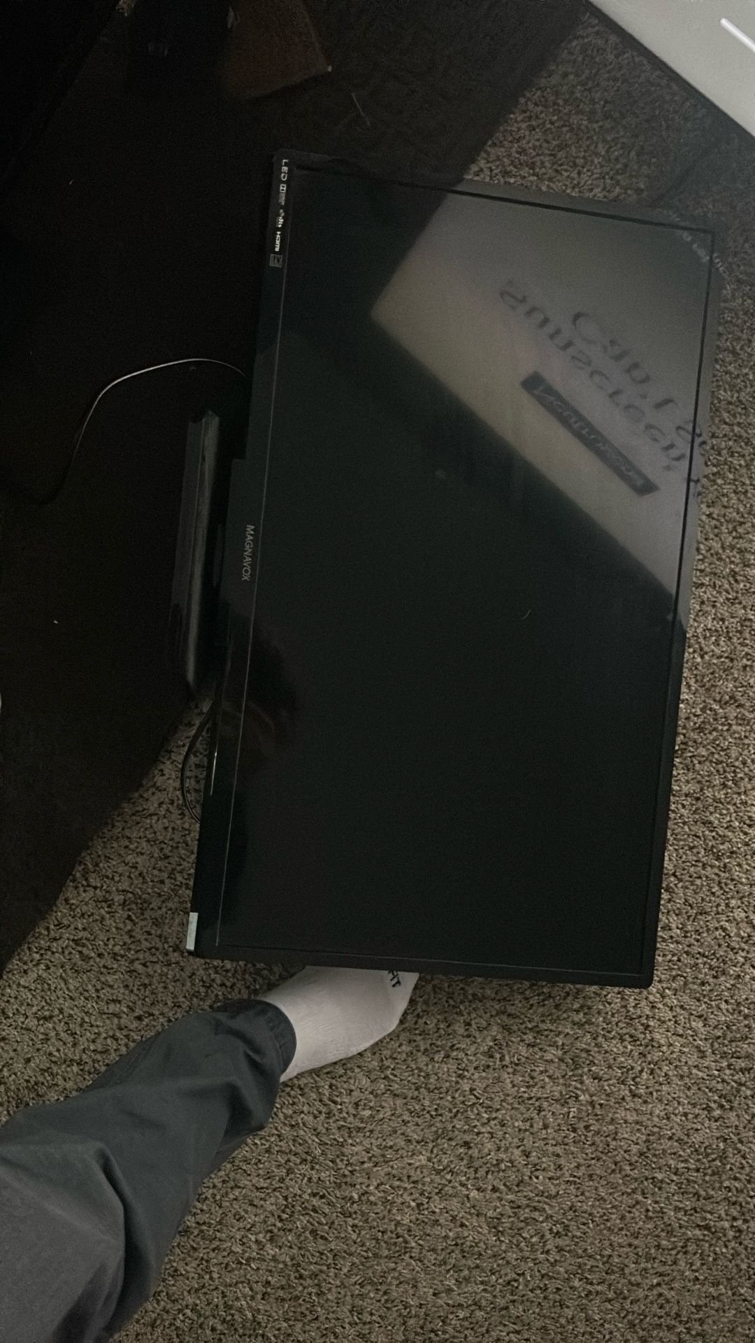 32 Inch Tv (selling 2 of Them)