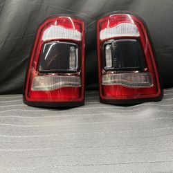 2019 - 2023 Ram 1500 Taillights Red / Black NEW