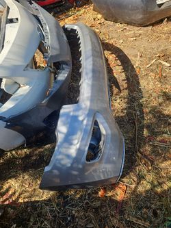 Front Bumper 17 jeep cherokee