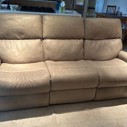 Couch with 2 recliners
