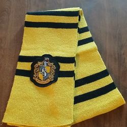 Harry Potter Hogwarts Hufflepuff Uniform Scarf