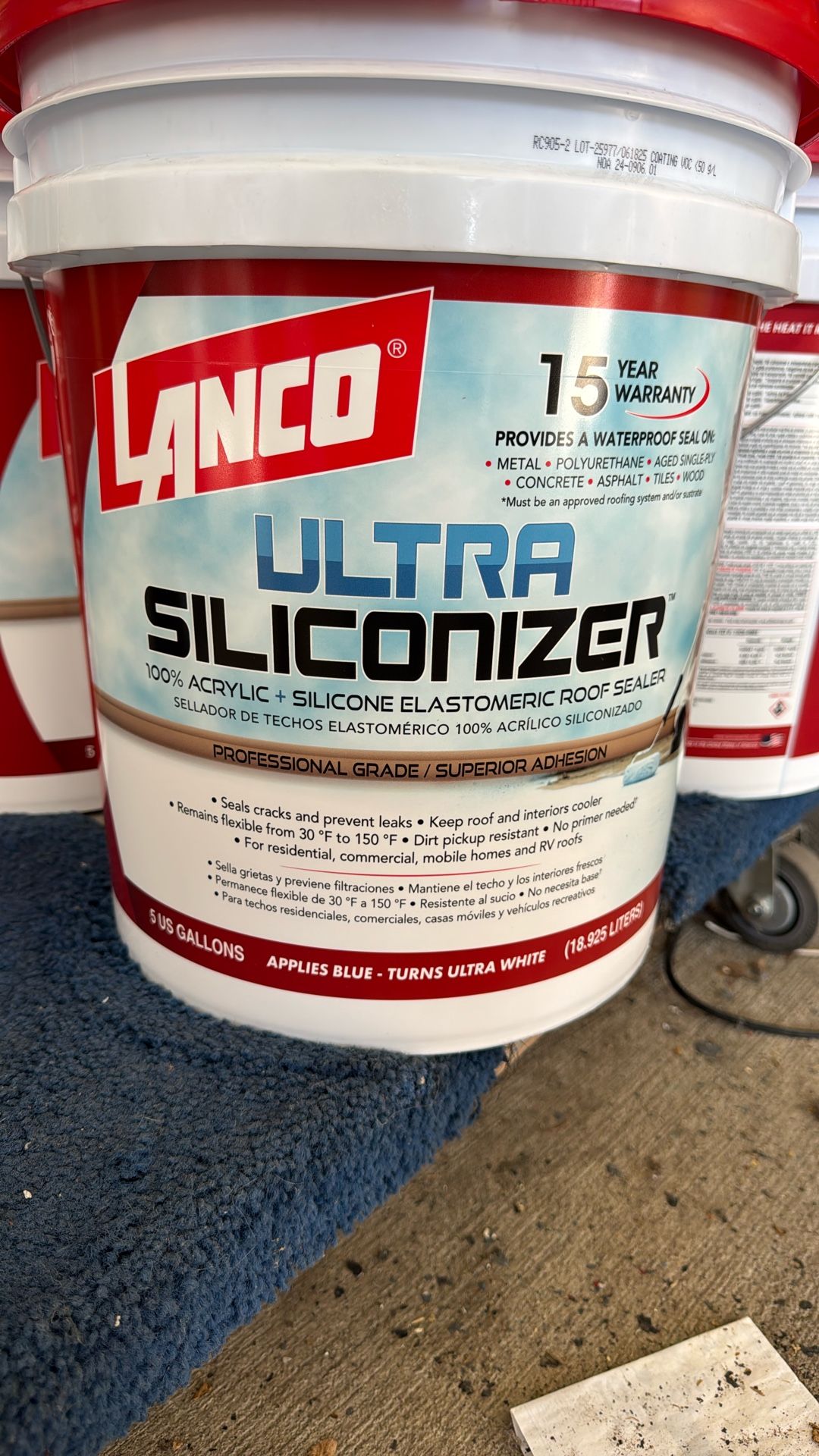 Roof Sealer With Siliconed