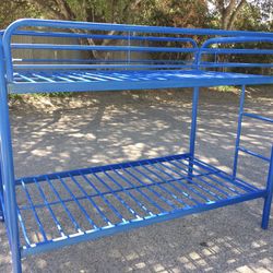 ****Twin Bunk Bed Frame-Litera ****