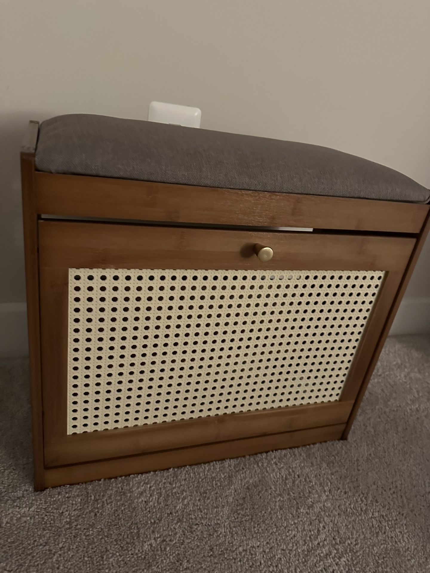Small Shoe Stand