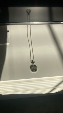 Silver chain With Pendant 