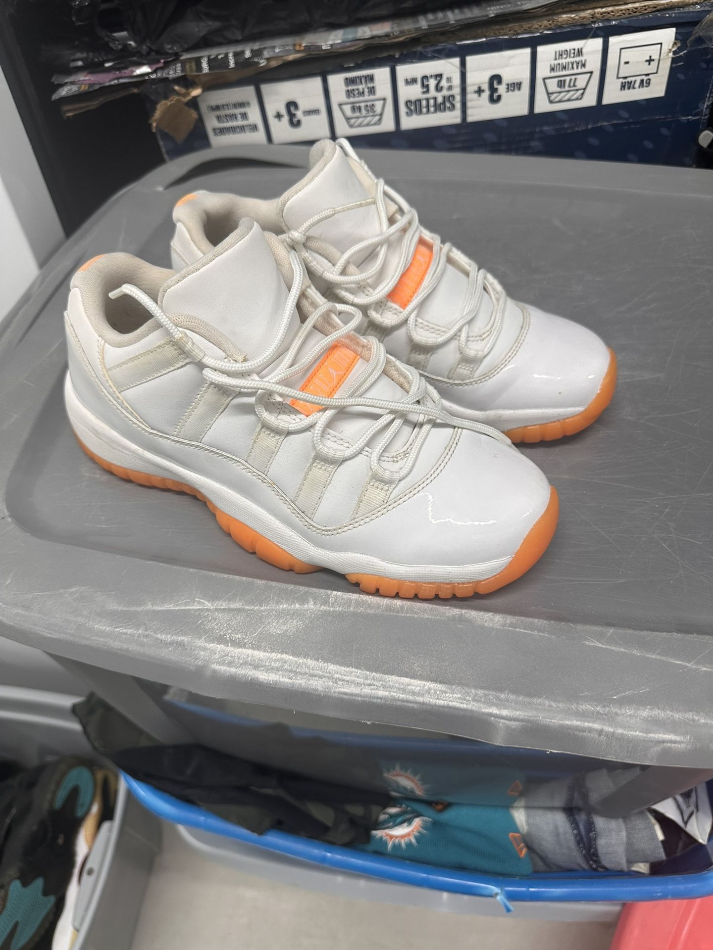 Citrus Jordan 11