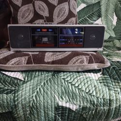 Vintage Sound Design Am FM Radio Cassette Recorder Works Hood