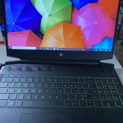 HP Laptop Gaming Ryzen5  $350.00