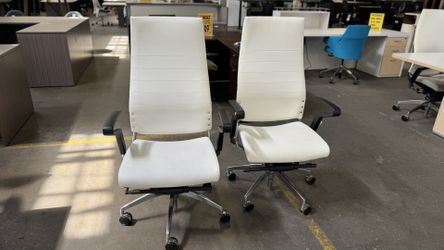 High Back Conference Chair 