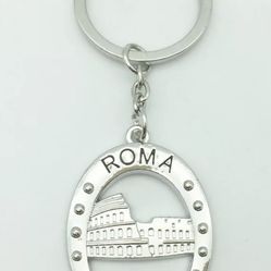 Roma Colosseum Building Italy Metal Letter Keychain Brand New !!!