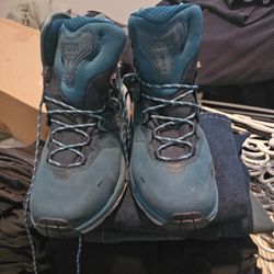 Hoka Boots