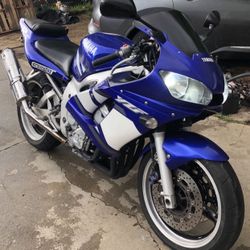 2001 Yamaha