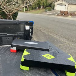 The Step Aerobics Exercise Workout Gym Aerobic Class Diet Fitness Health Like New $25 Each 