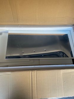 Croydex 24-in x 24-in Surface Mount White Mirrored Square Medicine Cabinet