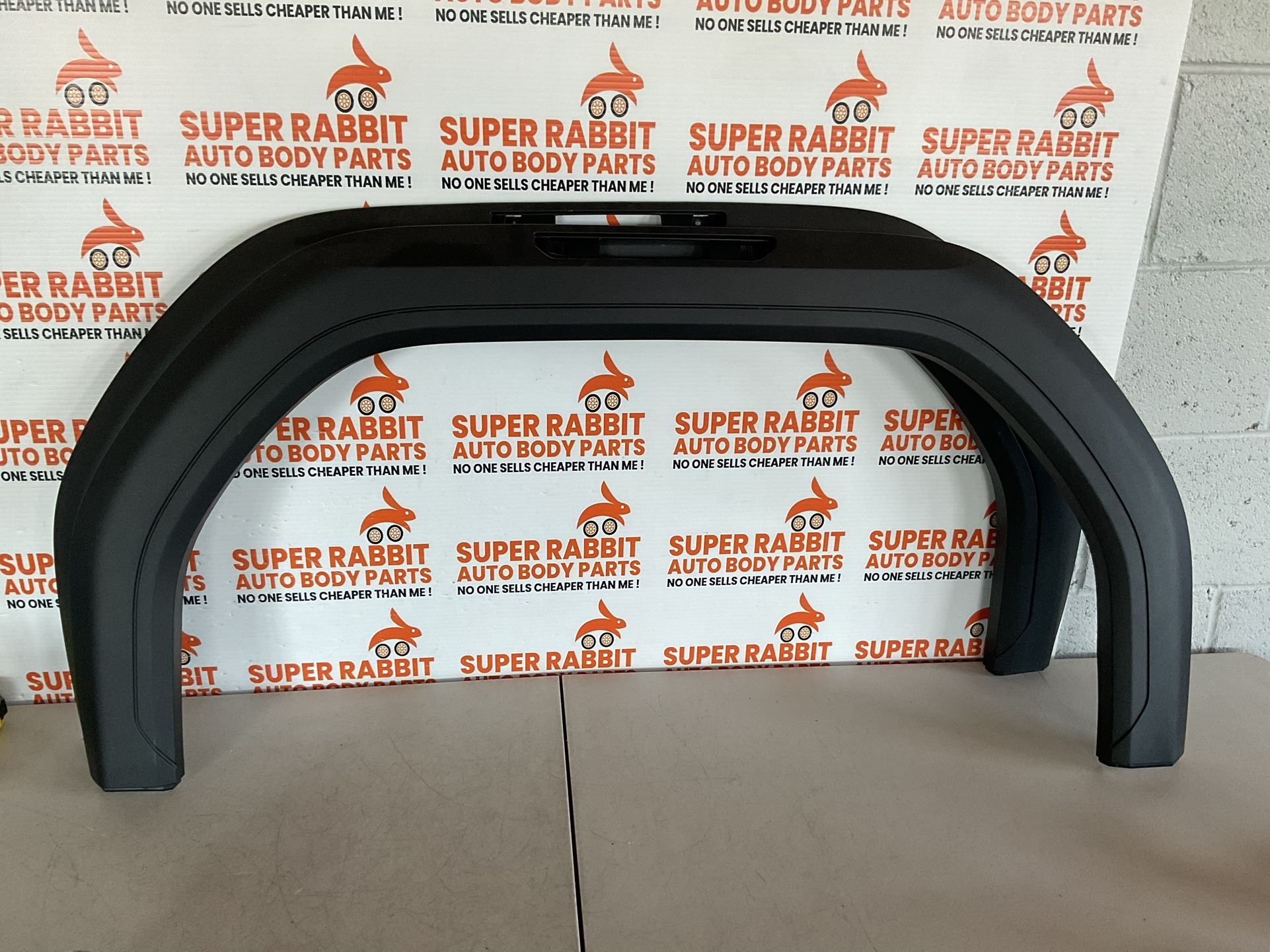 2020 Sierra 2500/3500 Driver & Passenger Rear Fender Flares COMPLETE GREAT 🤩 2025