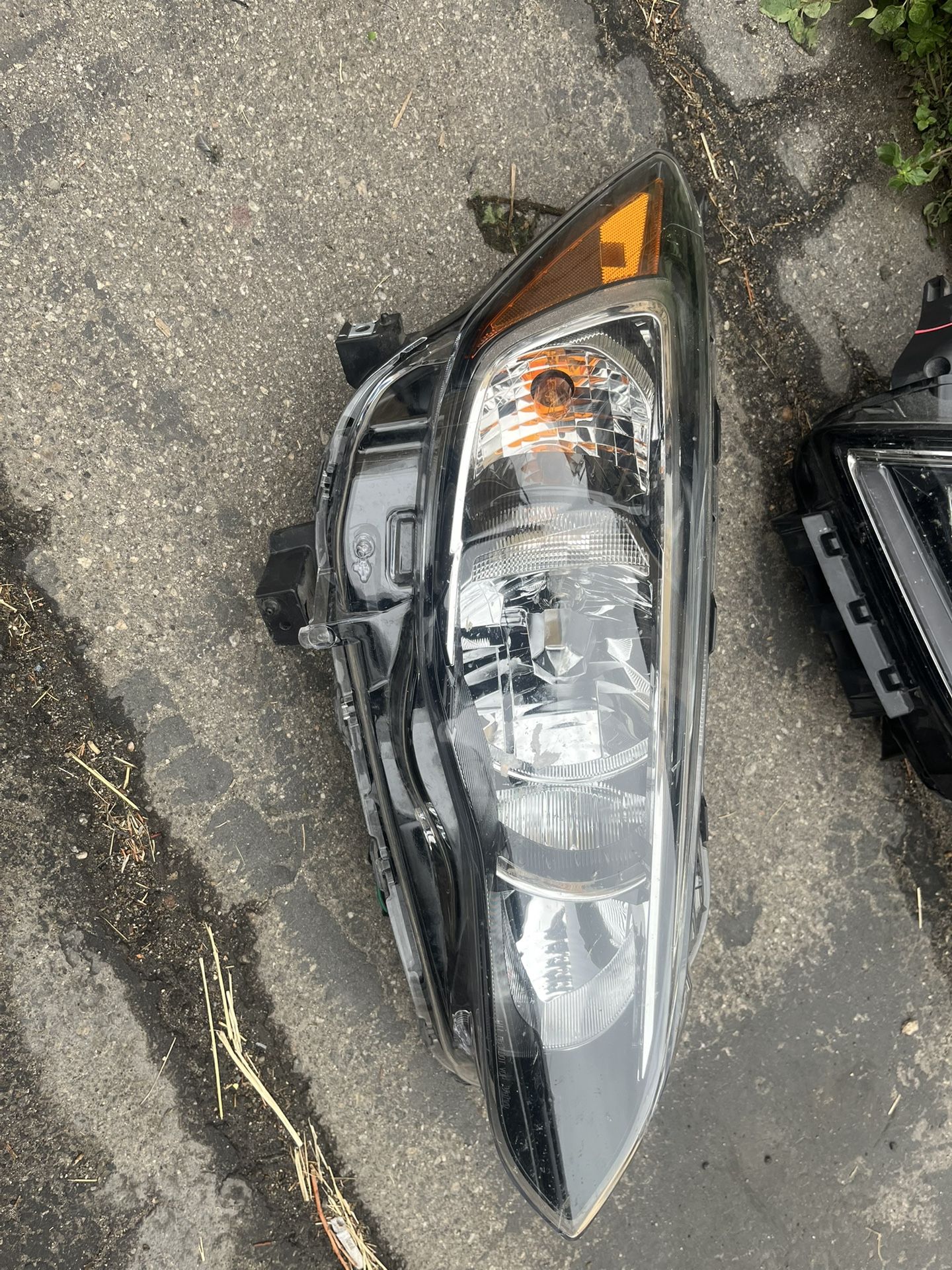 2017 -21 Subaru Impreza Right Headlight