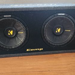 Kicker 40DCWS102
Ported enclosure with dual 9" CompS subwoofers