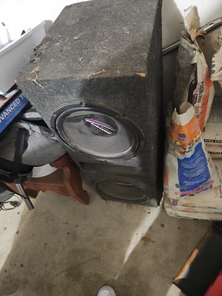 Sound System With Kenwood Amplifier