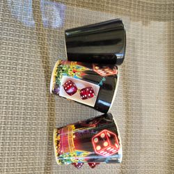 8 Vega shot cups
