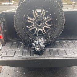 20 Inch 5 Lug Universal Tis Truck Rims And Tires