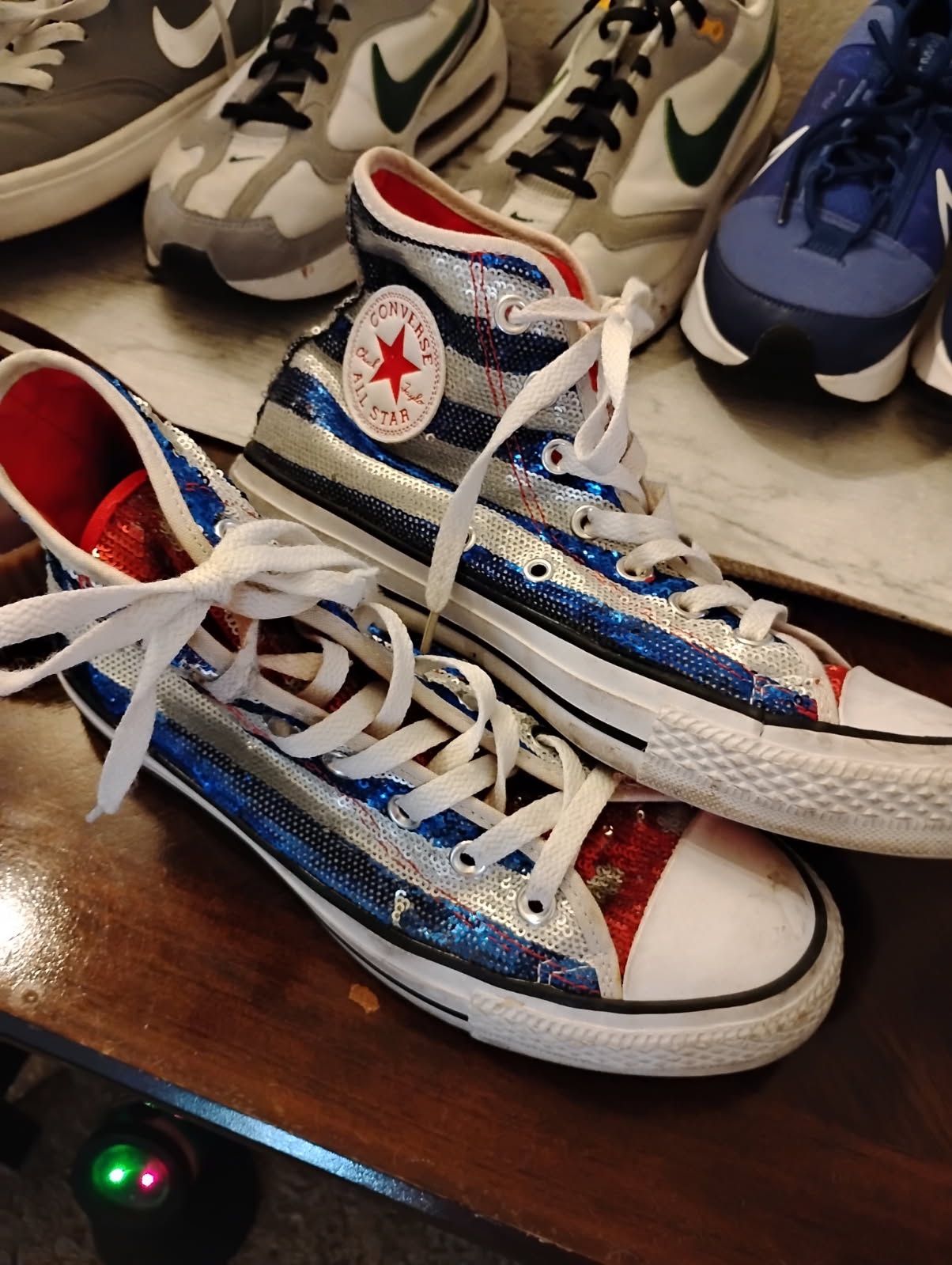 Converse