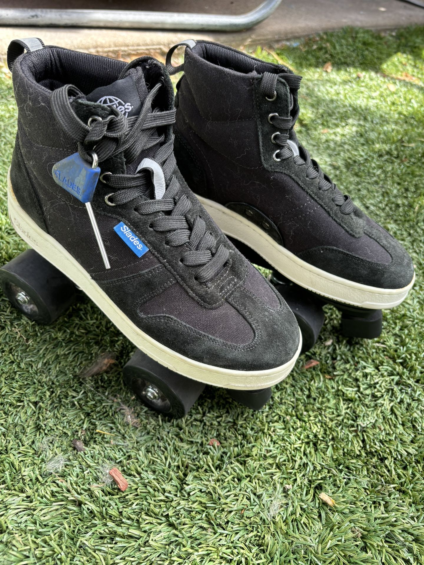 Slades Sneaker Clip On Roller Skate Shoes, Women’s Size 7