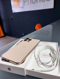 Gold iPhone 16 pro max 256gb for T-mobile. Battery health 89% iPhone is in excellent condition +++++Spanish******* iPhone 16 Pro Max dorado de 256 GB