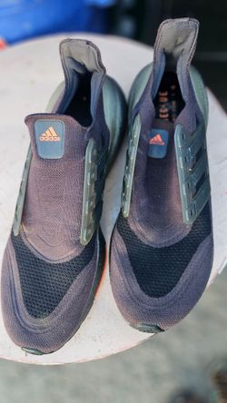 Men's Adidas UltraBoost 21 Running Shoes Carbon Black size 15