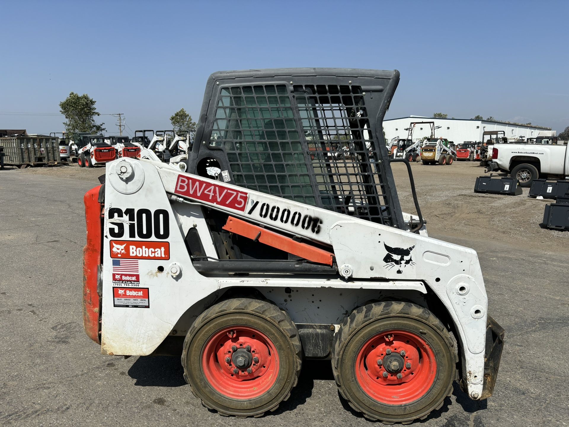 BOBCAT S100 With 1600 Hours
