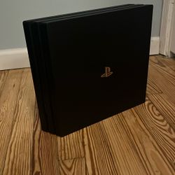PS4 (Pro) Bundle