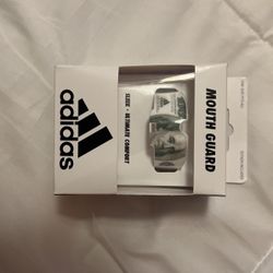 ADIDAS/Mouth Guard 