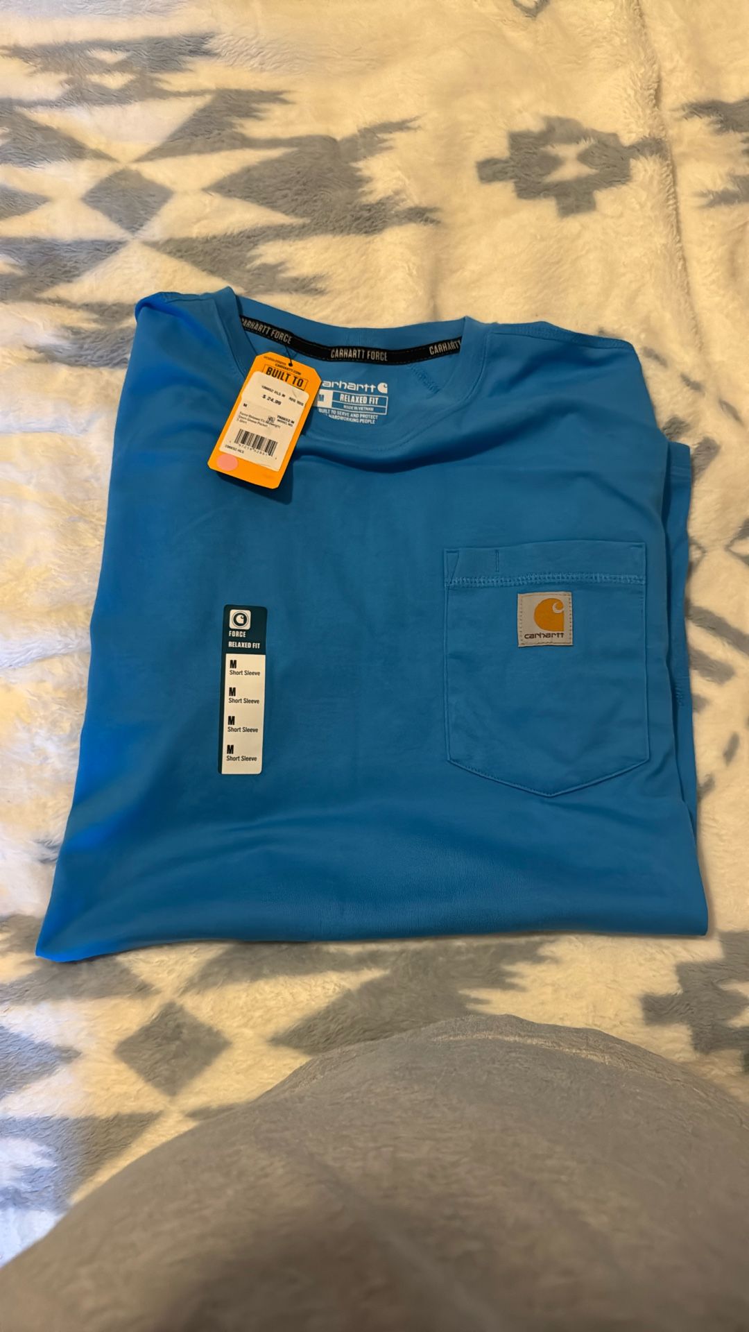 Women’s Carhartt relaxed Fit T! NWT