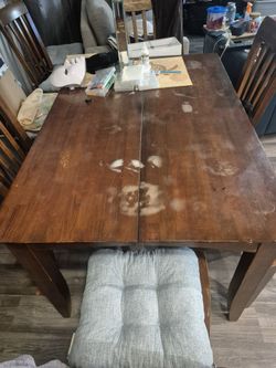 Kitchen Table & 8 chairs