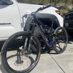 Specialized Stump Jumper Mtn Bike 