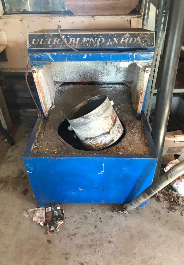 5 gal paint shakers for Sale in Puyallup, WA OfferUp