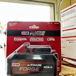 Milwaukee Forge 8.0 Battery