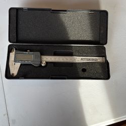 Pittsburgh 6 Inch Digital Caliper