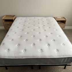 Queen Size Mattress & 14" Metal Bed Frame Set - Like New!