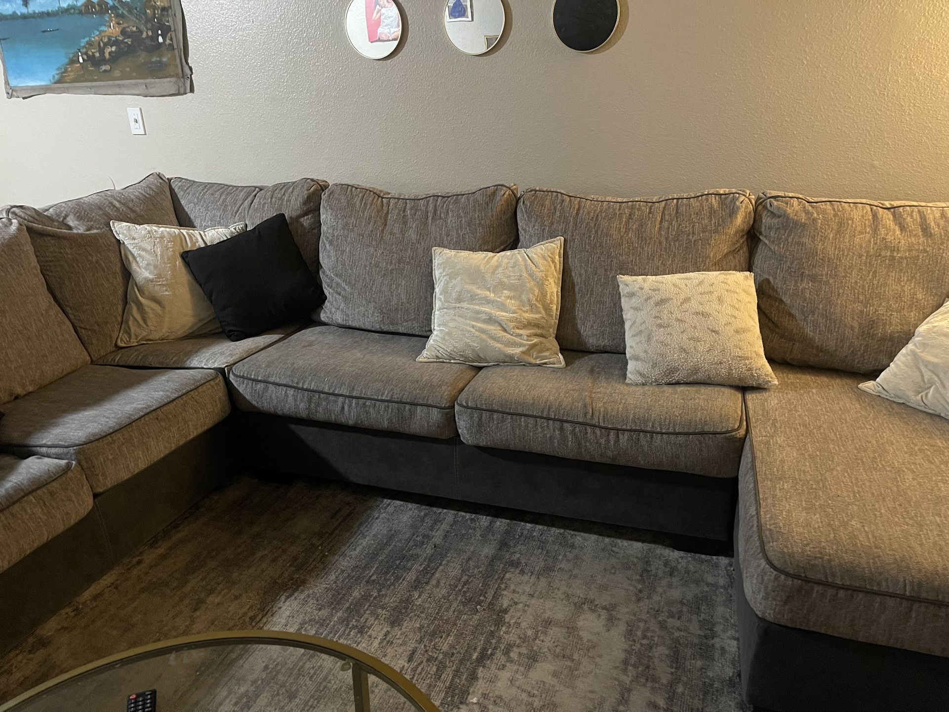 Sectional Couch 