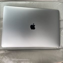 2019 MacBook Pro 15.4” Touch Bar 512Gb SSD