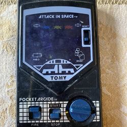 Tomy -Attack in Space - Pocket Arcade