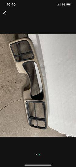 Bezel For Tahoe Silverado Sierra Yukon