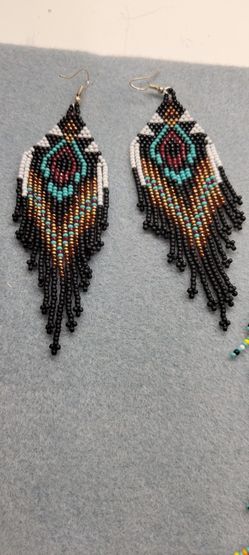 Hand Beaded Earrings. 
