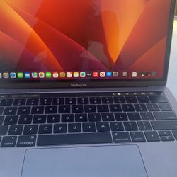 2019 MacBook Pro  And Apple mouse 