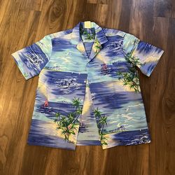 Vintage Royal Creations Hawaiian Shirt from Hawaii (Large)