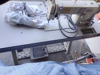 Brother E-40 automatic single neddle industrial machine