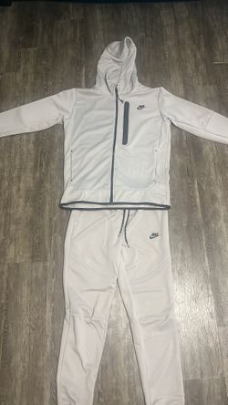Men’s Nike Tracksuit Forsale Brand New Size Large!