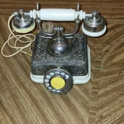 Vintage Phone Victorian