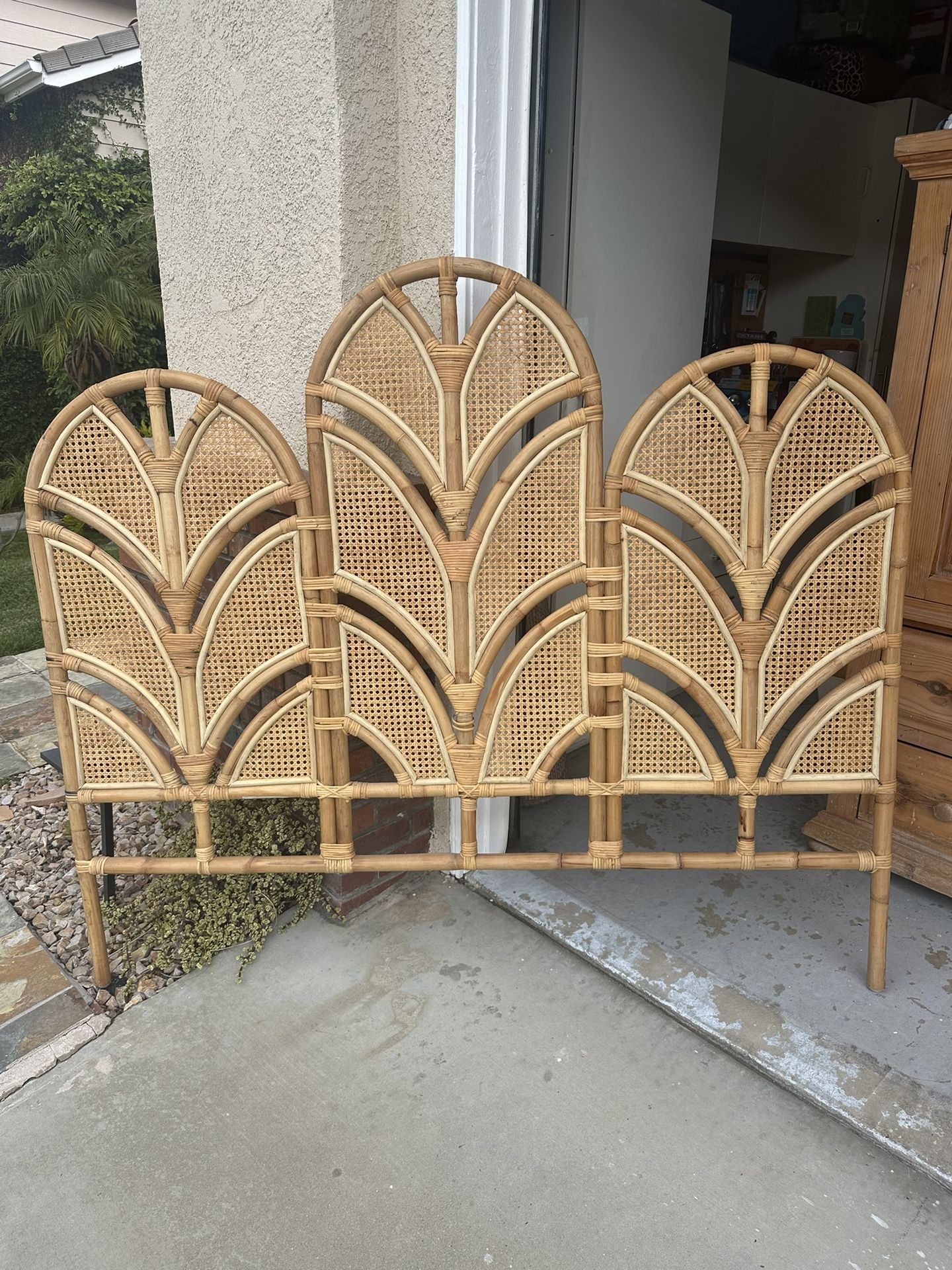 Ratan Head Board