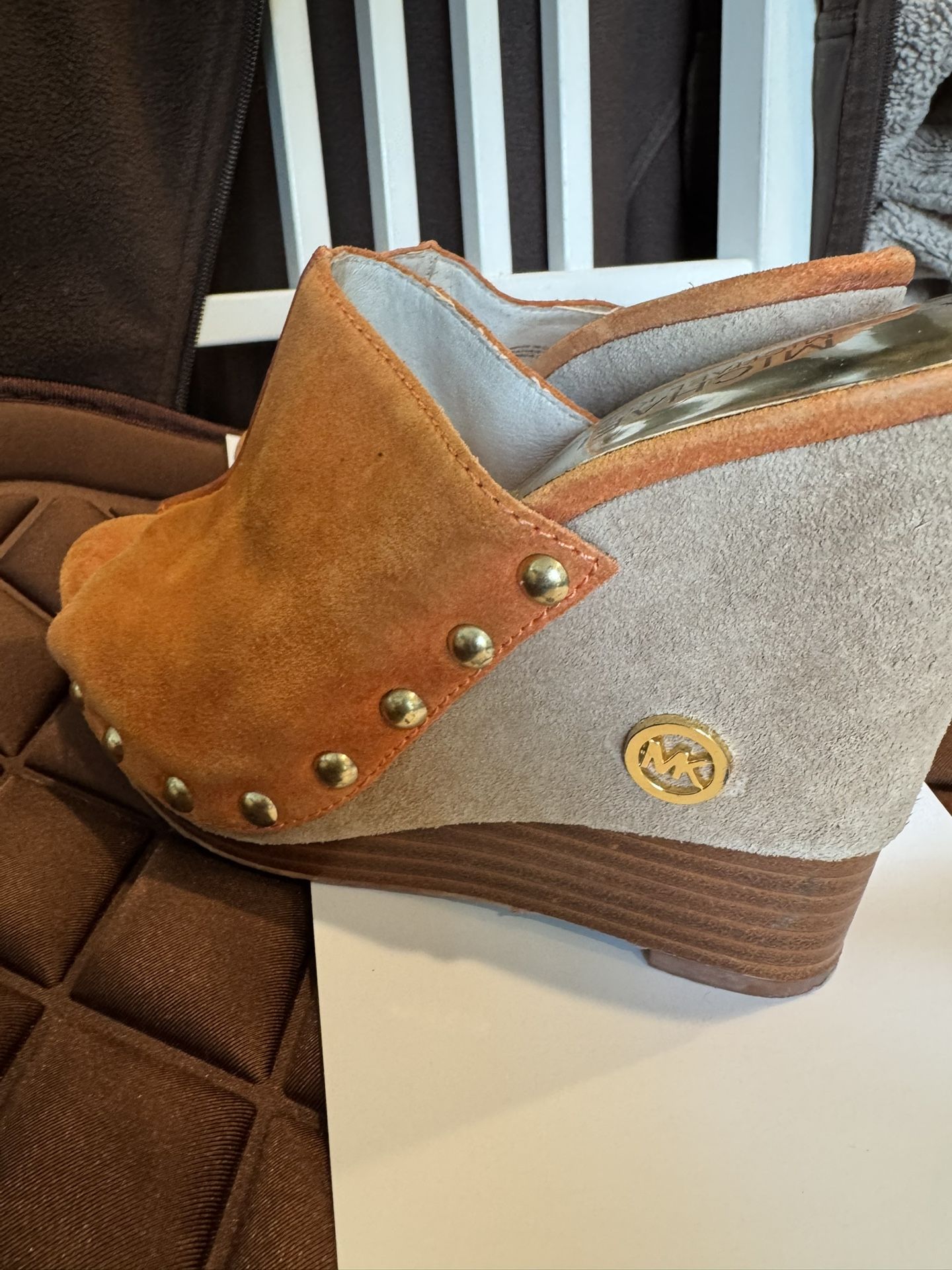 MICHAEL KORS Belinda -Suede- size6